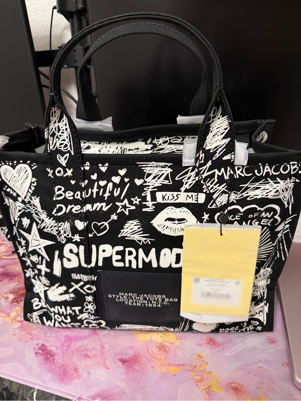 Marc Jacobs Black & White Graffiti Canvas Tote - Picture 8 of 8